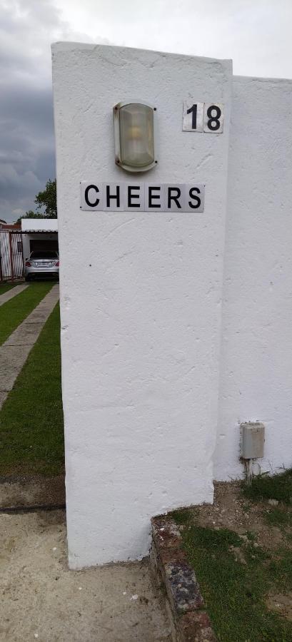Cheers Evander Exterior foto